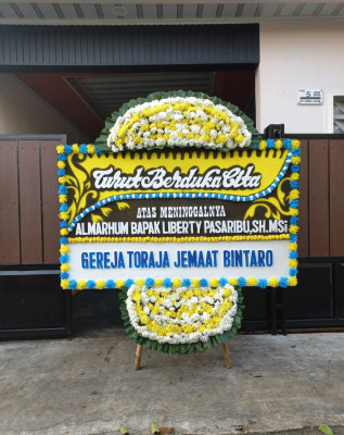 Papan Bunga Duka di Bintarajaya
